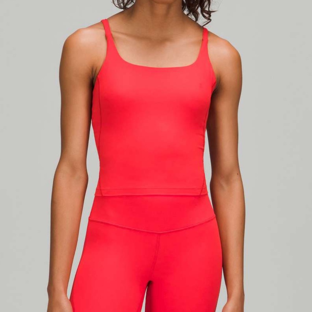 Lululemon nulu tank size 10